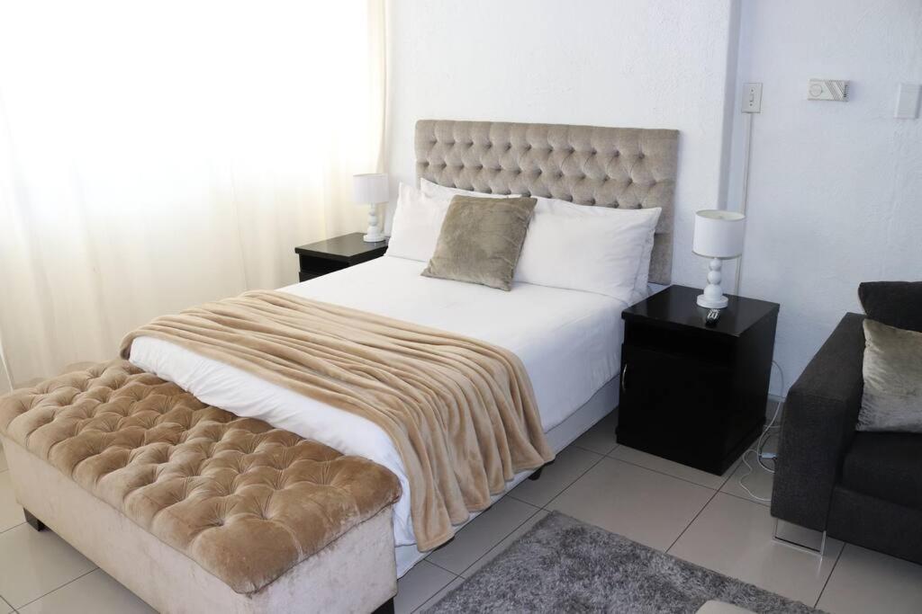 Inn & Out Sandton Park Johannesburg Kültér fotó